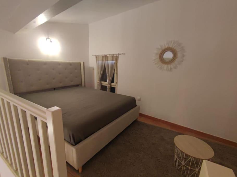 Appartement Cosy 2/4 Personnes La Roquebrussanne Екстер'єр фото