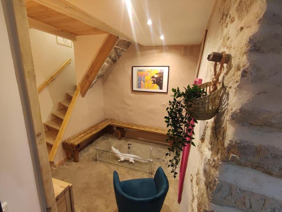 Appartement Cosy 2/4 Personnes La Roquebrussanne Екстер'єр фото
